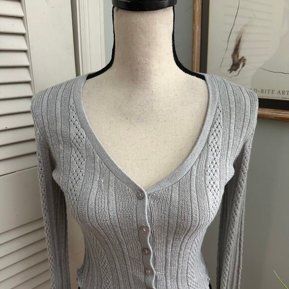 AEROPOSTALE Sweater Womens Medium Gray Cardigan Plunging V-Neck Fitted Retro Y2K - Picture 4 of 12